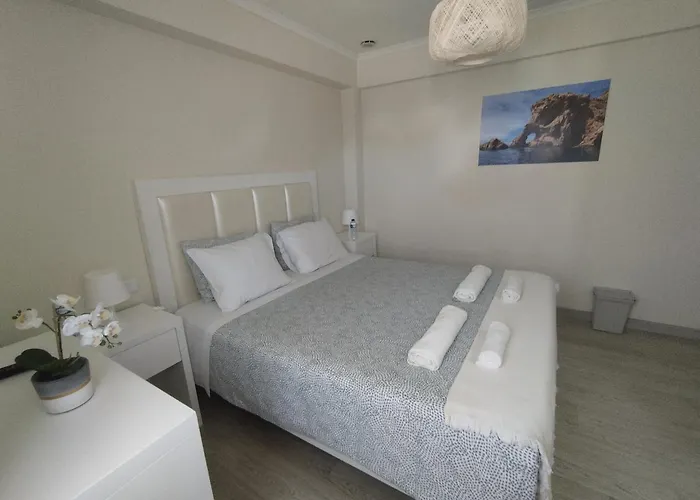 Guest house Brisa Do Mar - Consolacao 3*