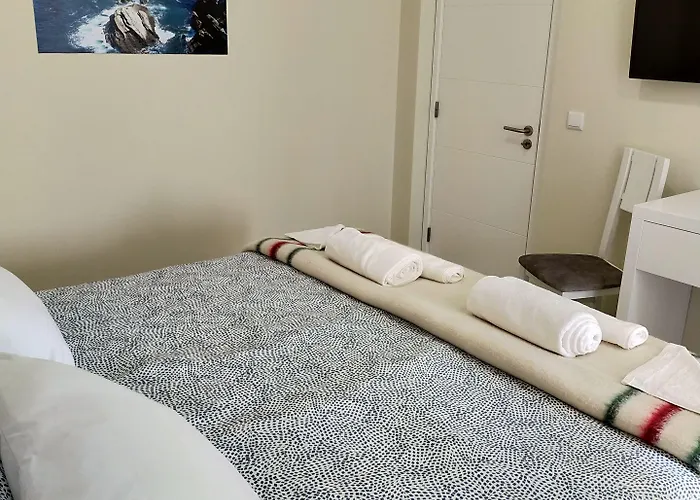 Guest house Brisa Do Mar - Consolacao Atouguia Da Baleia